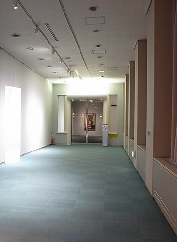 損保ジャパン入口.JPG