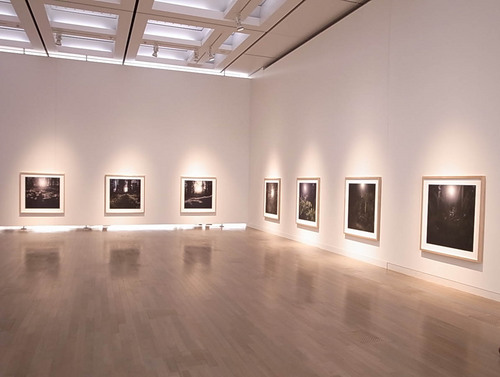 新美術館展示室2.JPG